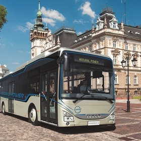 IVECOBus_Award_BusWorld.jpg